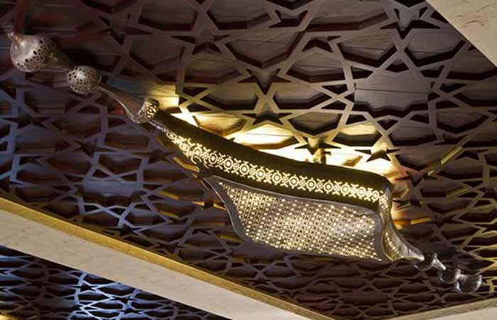 طرح کناف پذیرایی برای زیبایی سالن نشیمن 36 طرح کناف پذیرایی - سقف کاذب مشبک چوبی