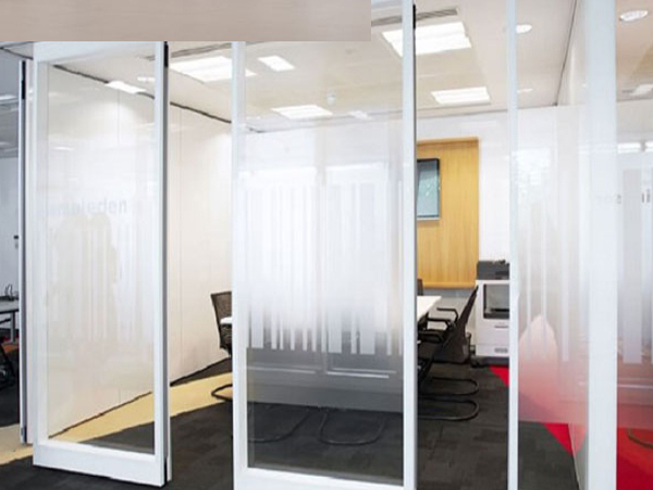 پارتیشن اداری چیست - ۵ مزیت شاخص استفاده از پارتیشن اداری