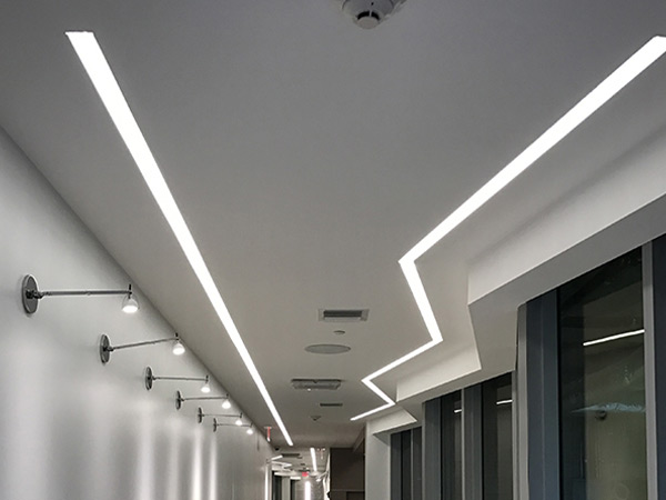 چراغ خطی - مزایای استفاده از چراغ لاین در سقف‌های کناف