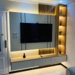 کناف پشت تلویزیون مربع